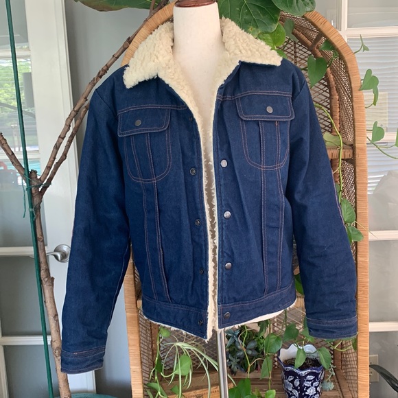 SOLD - Picture 1 of 12